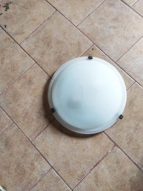 Stropná lampa, 