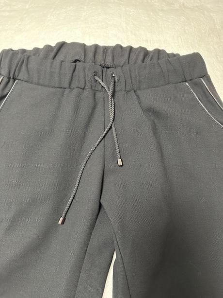 Čierne elegantné nohavice na šnúrku, m