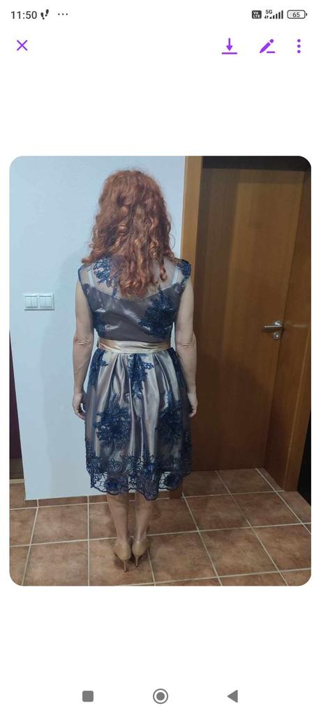 Spoločenské šaty, 44