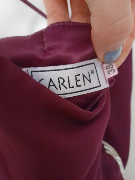 Dámske spoločenské šaty, 38