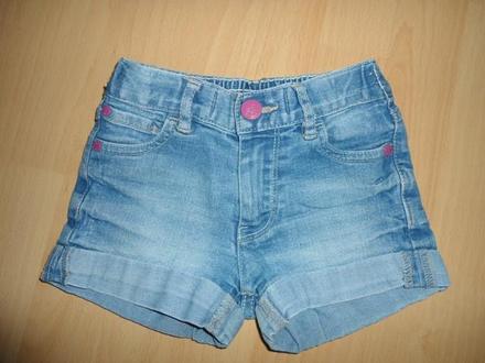 Dievcenske riflove kratasky, 104