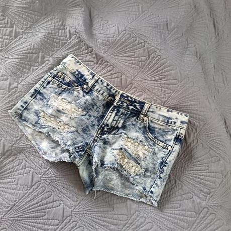 Nádherné riflové kraťasy, s