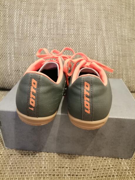 Chlapčenská obuv č. 36, lotto,36