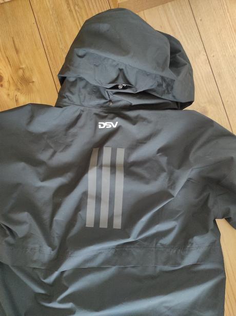 Nepoužívaná bunda adidas, adidas,m