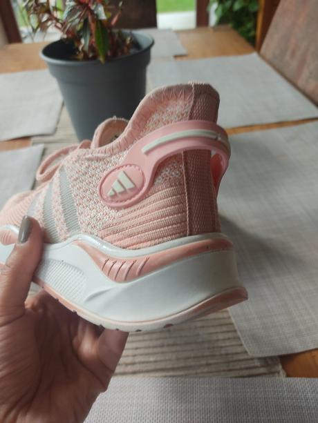 Predám tenisky, adidas,39