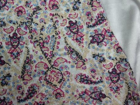 Kvalitná letná blúzka, s