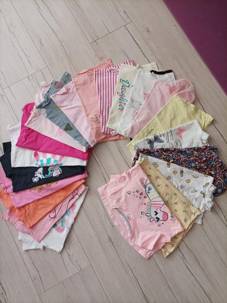 Dievčenské tričká 116/122 22kusov, reserved,116