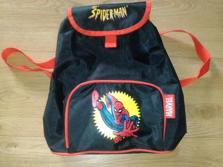 Ruksak so spidermanom,