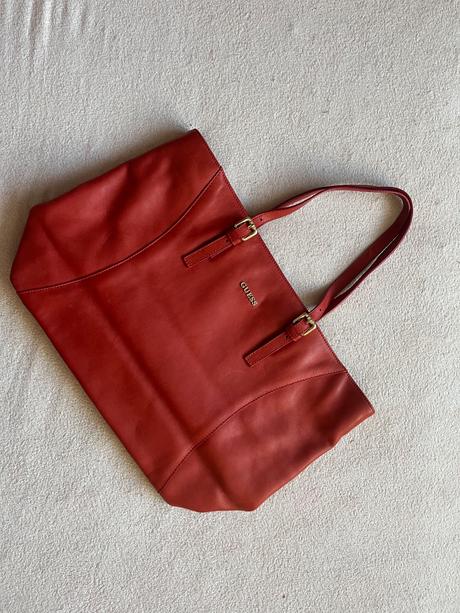 Guess kozena kabelka, guess