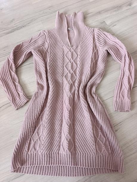 Pekné pletené šaty, gate,l