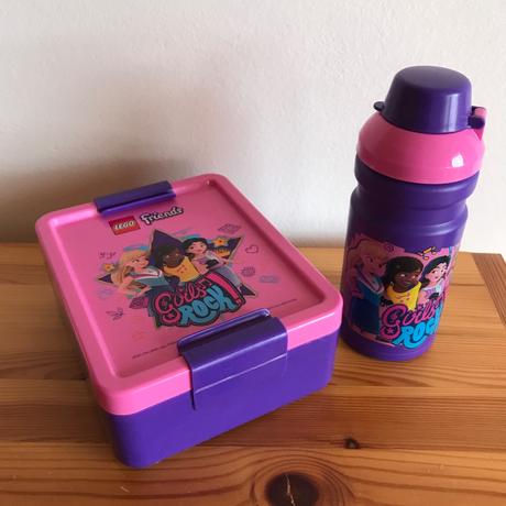 Desiatový box s fľašou, 