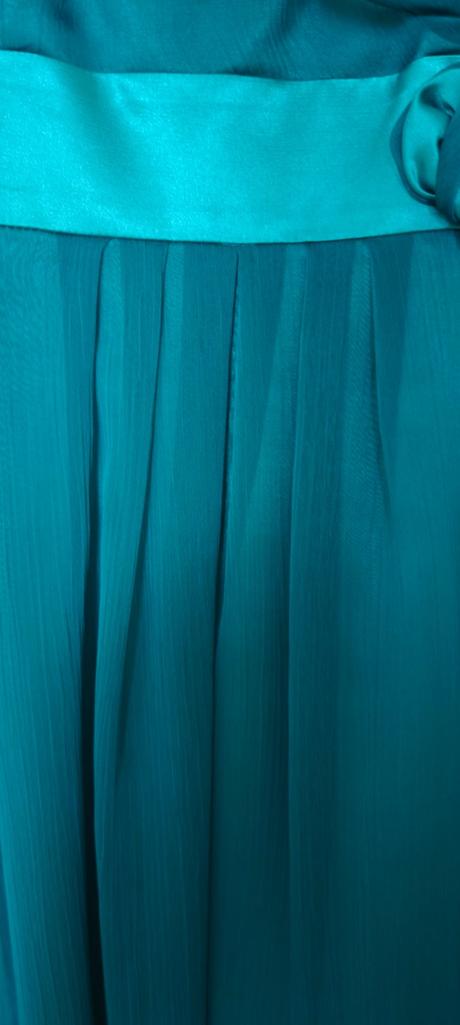 Spoločenské - koktejlové/párty šaty, 36