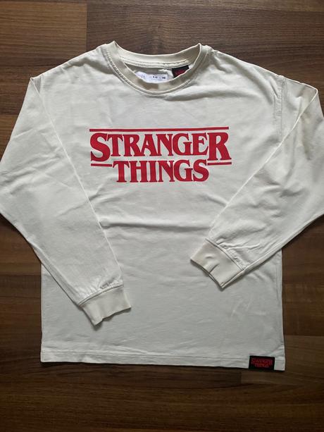 Stranger things tricko, zara,140
