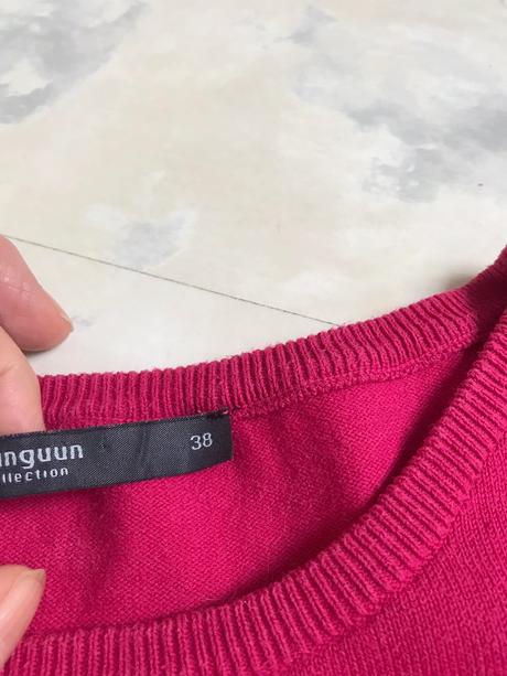 Jemný pulóvrik, 38