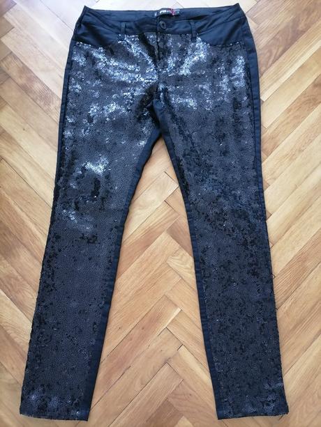 3x oblečené flitrované nohavice, fishbone,l