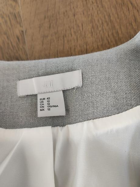 Dámsky kostým, h&m,42