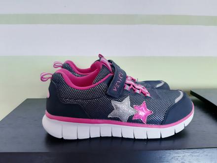 Tenisky s bielou podrazkou zn. venice, 34