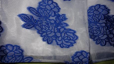 Nove sviatocne saty guess, guess,164