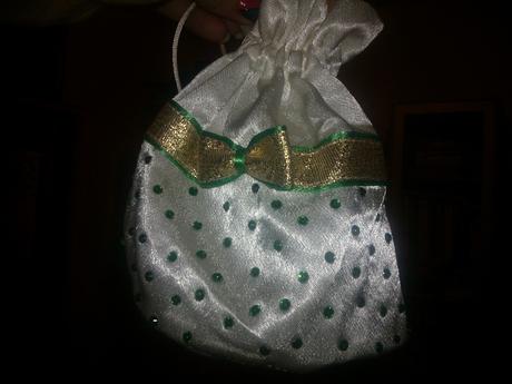 Krátke spoločenské šaty, 38