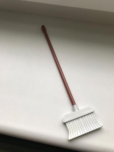 Metlička pre barbie, 