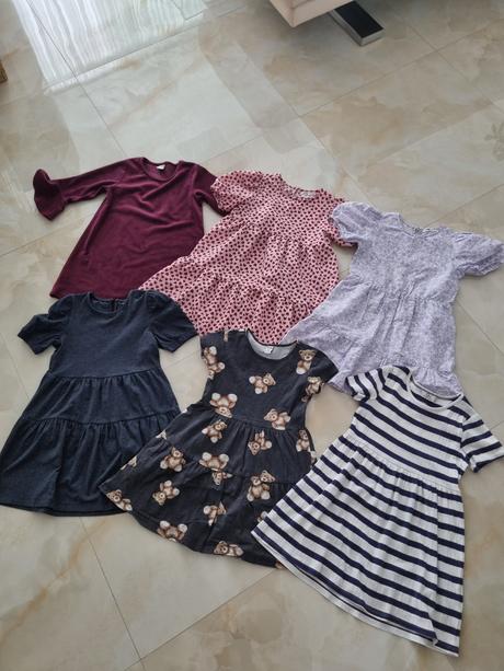 6x šaty, sinsay,122