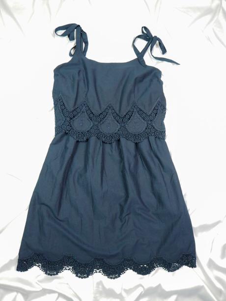 Kvalitné letné šaty, 38