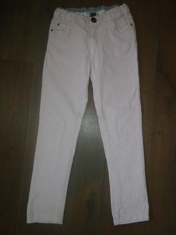 Ruzove nohavice, zara,116