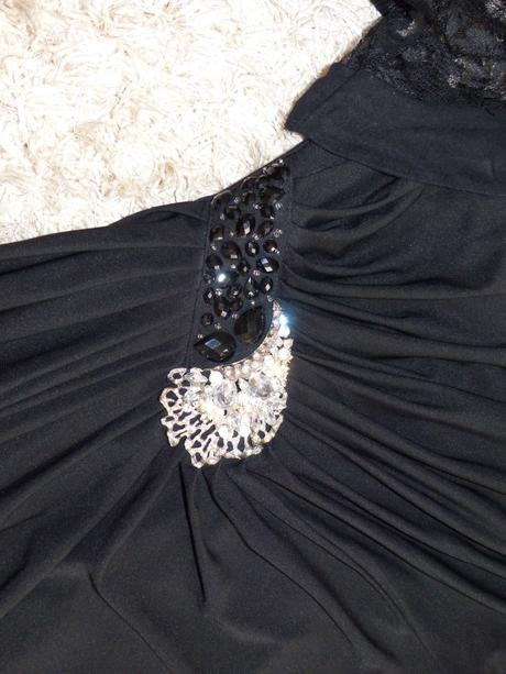 Čierne spoločenské šaty, xl