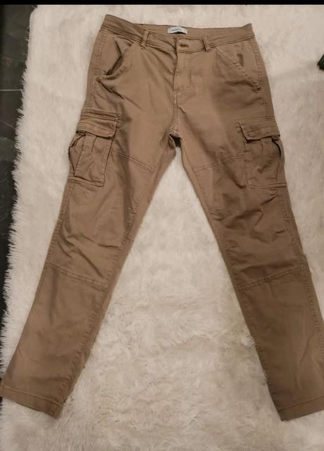 Pánske gate, reserved,m