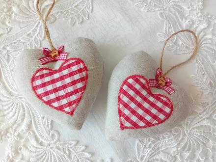 Látkové srdiečka na zavesenie 11cm x 11cm, 