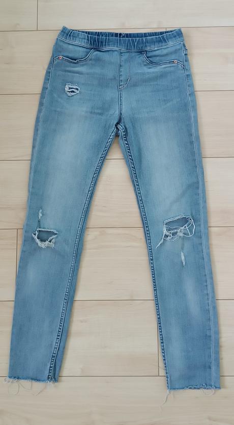 Roztrhané rifle, 140