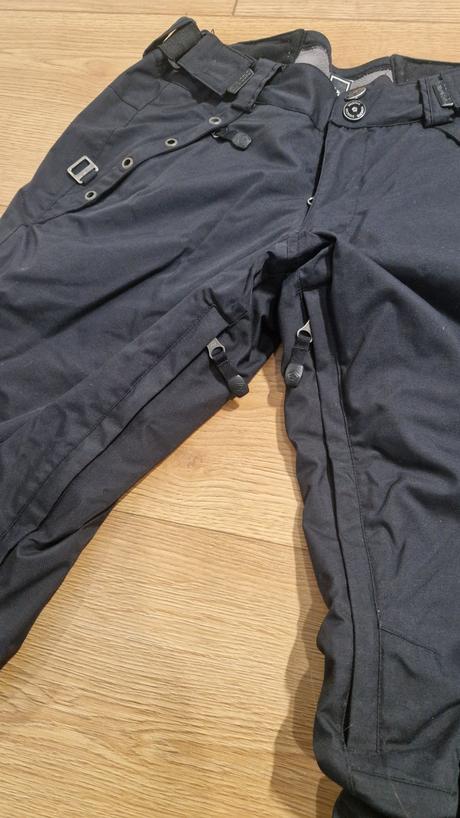 Predam nohavice na snowboard/lyze, s