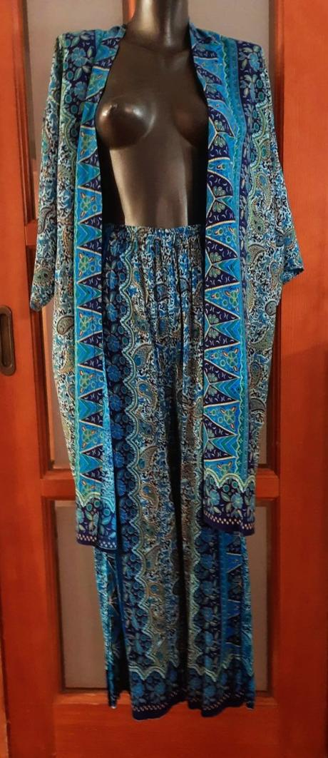 Predám letný nohavicový komplet veľ.uni, 