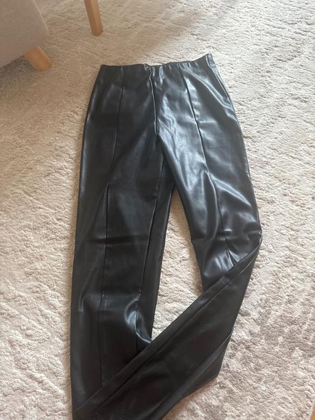 Kožené legíny, sinsay,xs