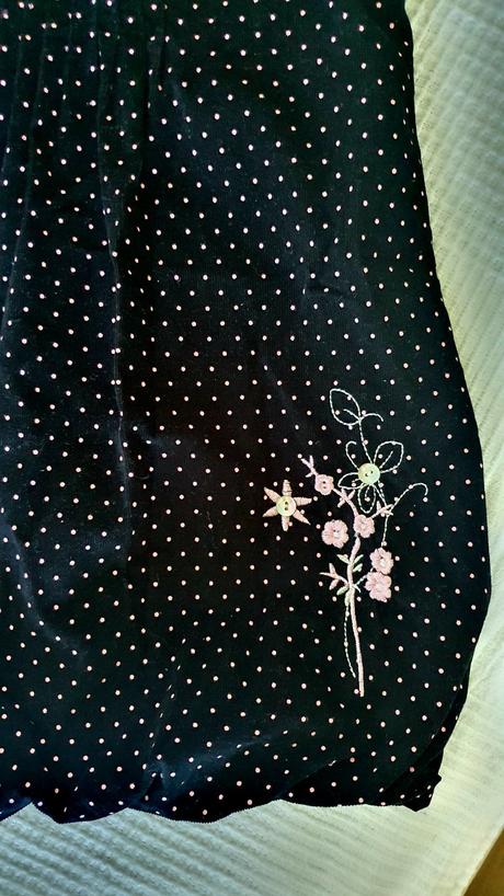 Šaty menčestrové, 104