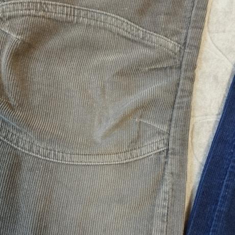 Menčestrové nohavice, lupilu,116