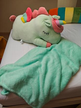 Plyšový vankúš ednorožec s dekou,