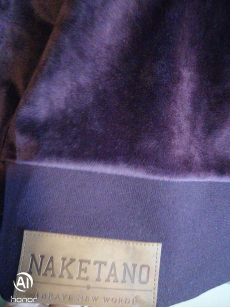 Super mikina naketano, l