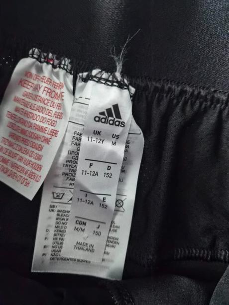 Nové adidas športové šortky, adidas,152