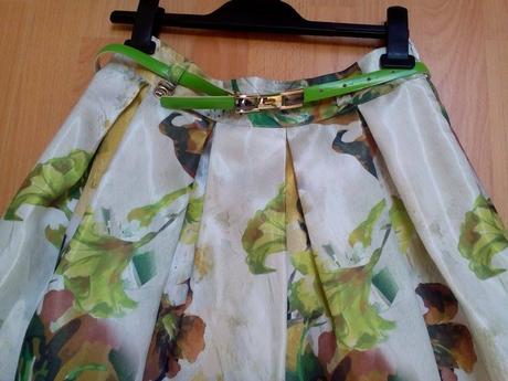 Spolocenska sukna, 38