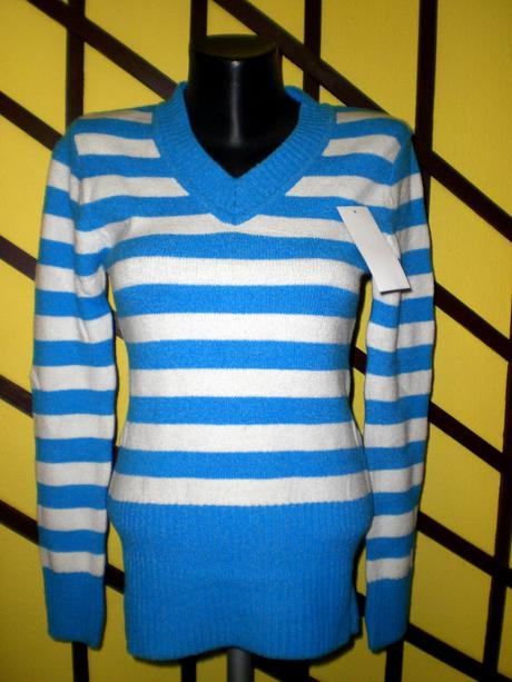 Dámsky svetrík red queen fashion., l / m / s / xs