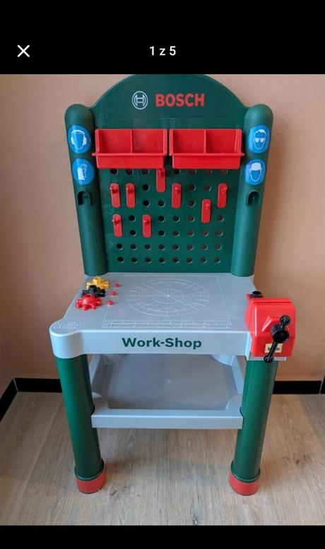 Pracovný stôl bosch plus veľa náradia, 