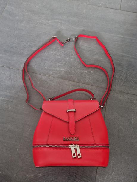 Batoh/crossbody bagger, bagger