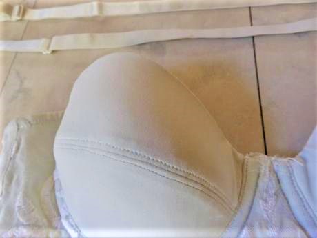 Podprsenka s/bez ramienok, 70b