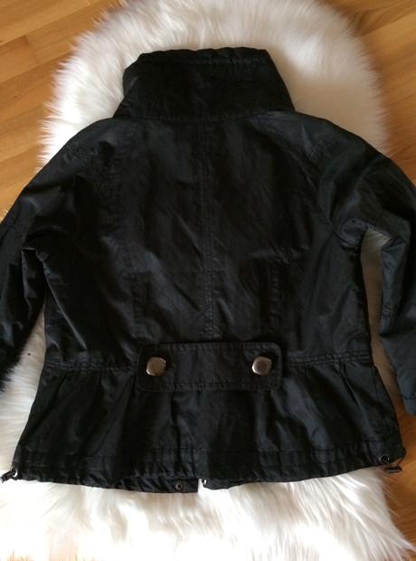Dámska elegantná bundička., reserved,38