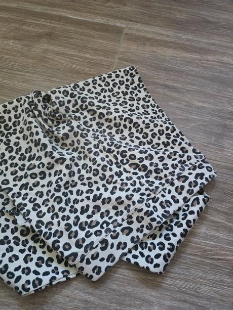 Legíny č.158, zara,158