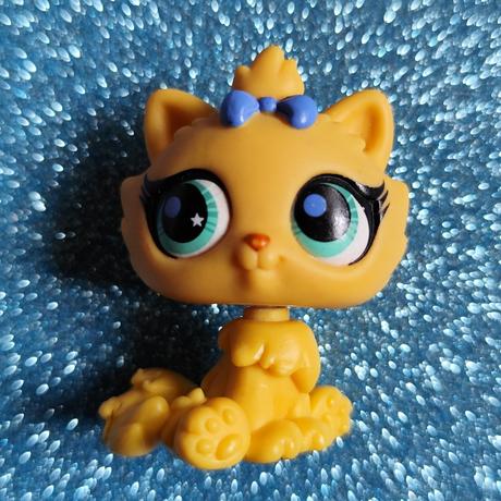 Lps littlest pet shop,