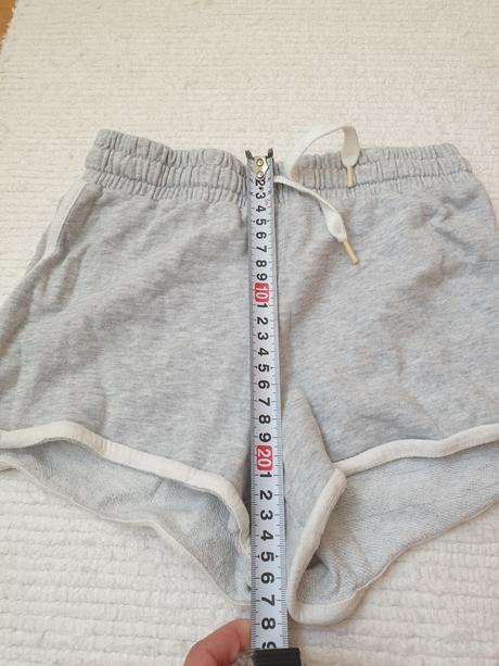 Kraťasy, h&m,146