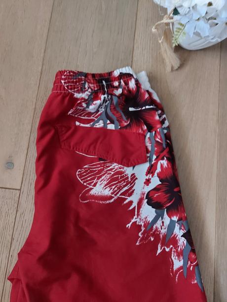 Plážové kraťasy- top stav, l