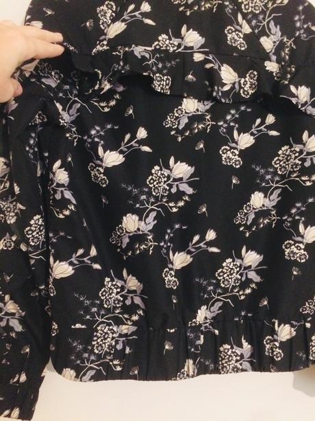 Bundicka s volanom, reserved,36